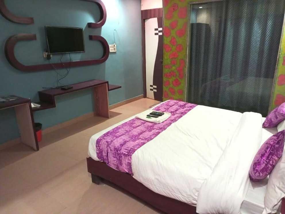 Super Oyo Hotel O Happy Residency ボーパール エクステリア 写真